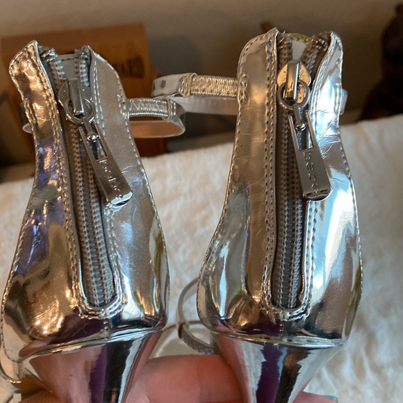 Bebe heels - Picture 5 of 7